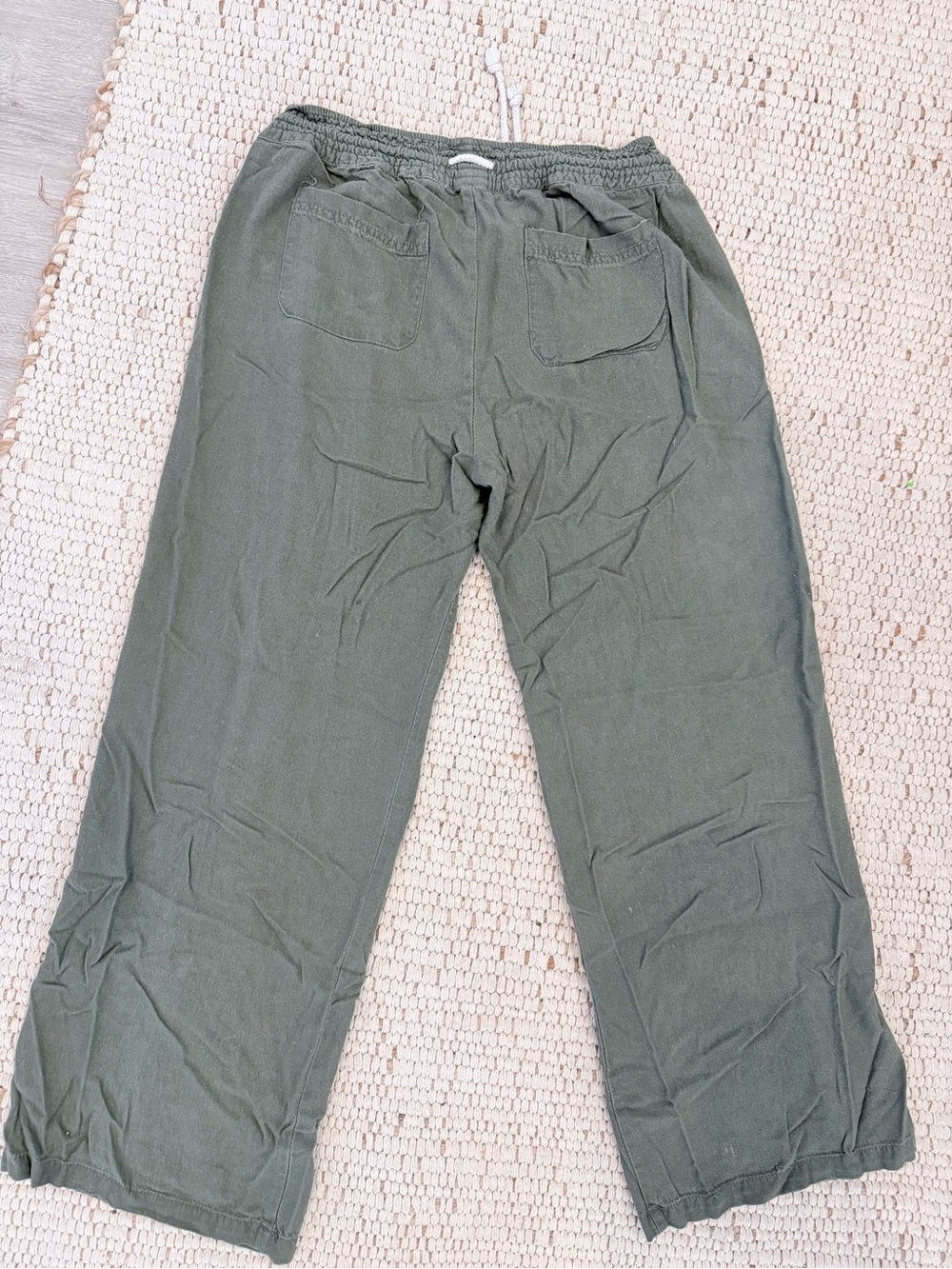 Wide Leg Drawstring Pants in Olive Green - Picture 2 of 3